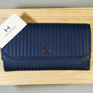 NWT Halston Fold Over Quilted Wallet Navy